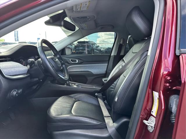 2022 Jeep Compass Latitude Lux 4x4