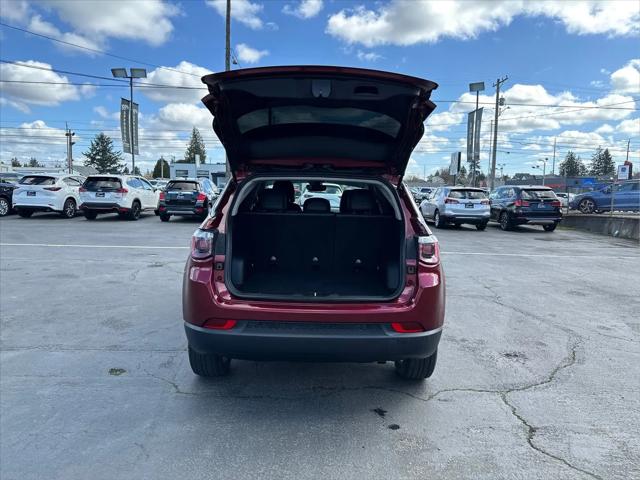 2022 Jeep Compass Latitude Lux 4x4