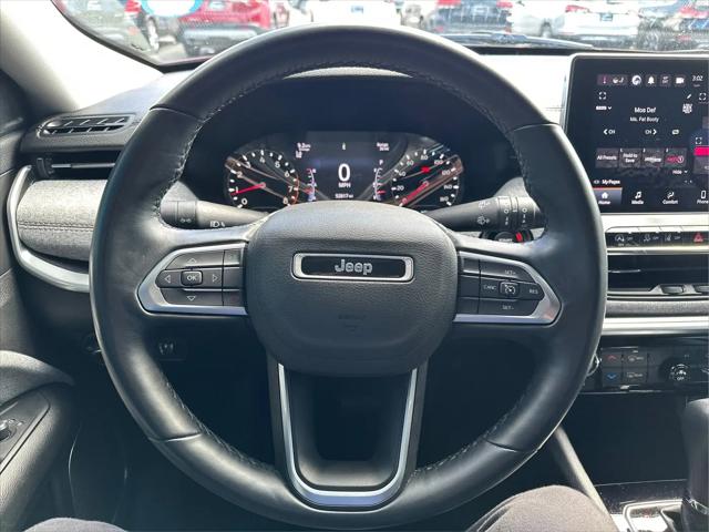 2022 Jeep Compass Latitude Lux 4x4