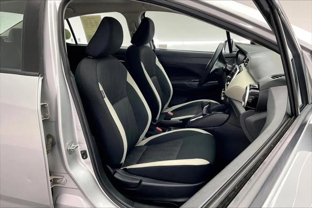 2021 Nissan Versa SV Xtronic CVT
