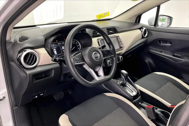 2021 Nissan Versa SV Xtronic CVT