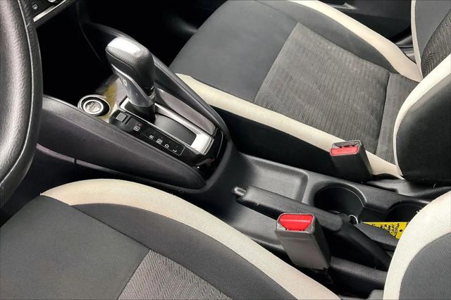 2021 Nissan Versa SV Xtronic CVT