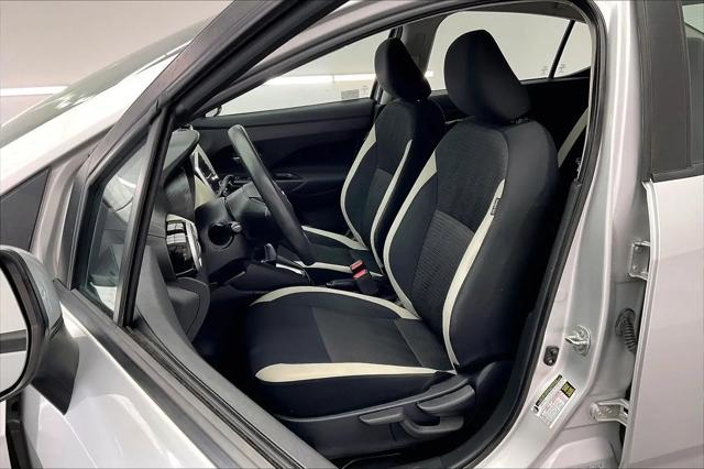 2021 Nissan Versa SV Xtronic CVT