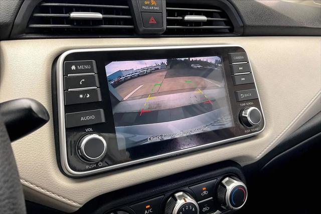 2021 Nissan Versa SV Xtronic CVT