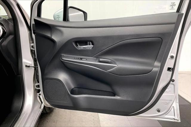 2021 Nissan Versa SV Xtronic CVT