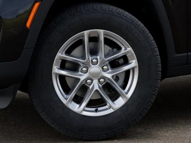 2026 Jeep Grand Cherokee Altitude 4x2