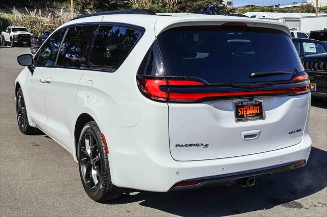 2026 Chrysler Pacifica Limited