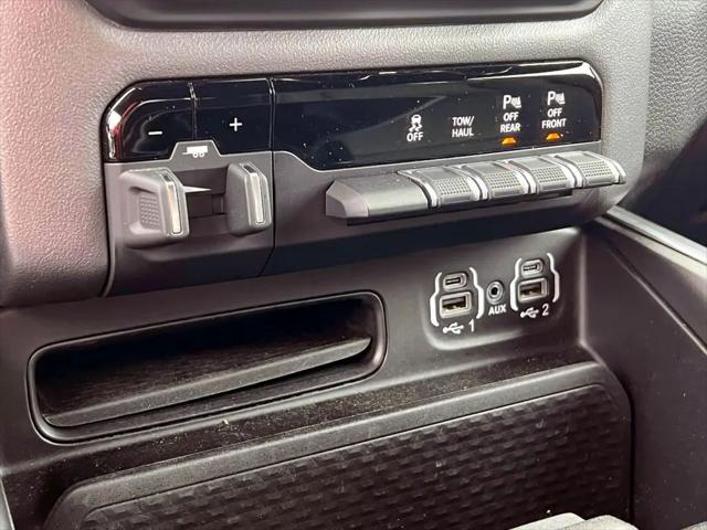 2023 Ram 1500 Big Horn Crew Cab 4x4 6'4" Box