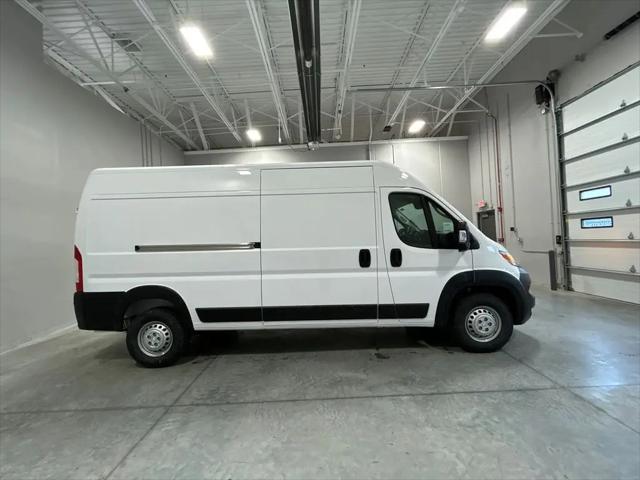 2026 Ram ProMaster 2500 Cargo Van Tradesman High Roof 159" WB w/Pass Seat