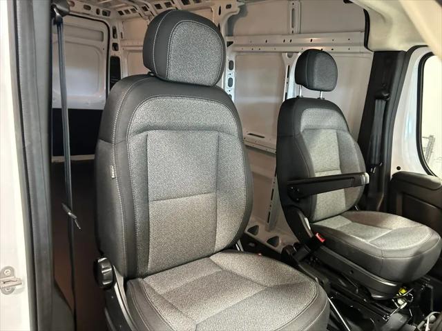 2026 Ram ProMaster 2500 Cargo Van Tradesman High Roof 159" WB w/Pass Seat