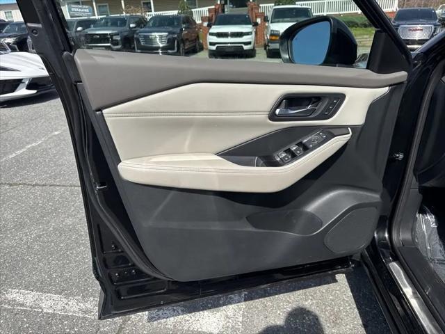 2023 Nissan Rogue SL Intelligent AWD
