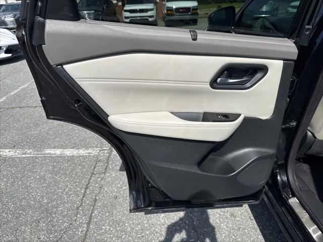 2023 Nissan Rogue SL Intelligent AWD