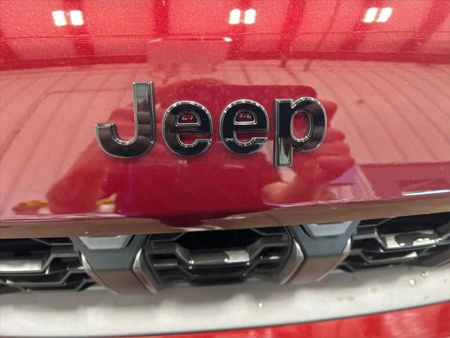 2026 Jeep Grand Cherokee L Altitude 4x4