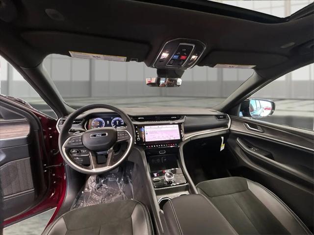 2026 Jeep Grand Cherokee L Altitude 4x4