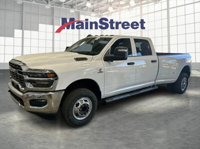 2026 Ram 3500 Tradesman Crew Cab 4x4 8' Box for sale in Lansing, KS