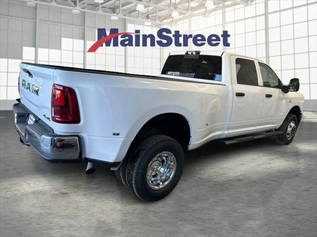 2026 Ram 3500 Tradesman Crew Cab 4x4 8' Box