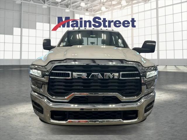 2026 Ram 3500 Tradesman Crew Cab 4x4 8' Box