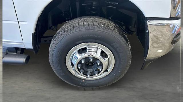 2026 Ram 3500 Tradesman Crew Cab 4x4 8' Box