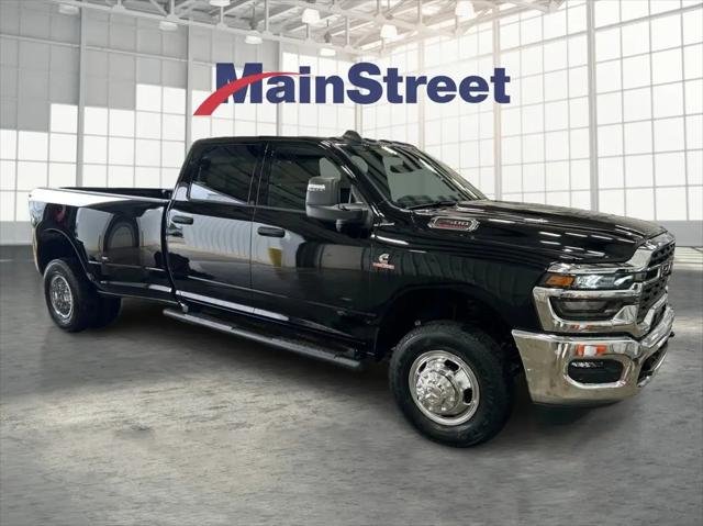 2026 Ram 3500 Tradesman Crew Cab 4x4 8' Box