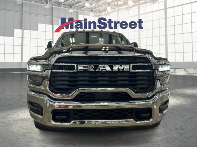 2026 Ram 3500 Tradesman Crew Cab 4x4 8' Box