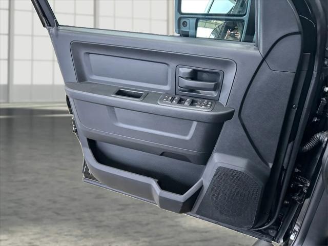 2026 Ram 3500 Tradesman Crew Cab 4x4 8' Box