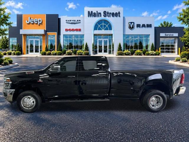 2026 Ram 3500 Tradesman Crew Cab 4x4 8 Box