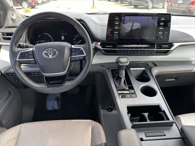 2023 Toyota Sienna XSE