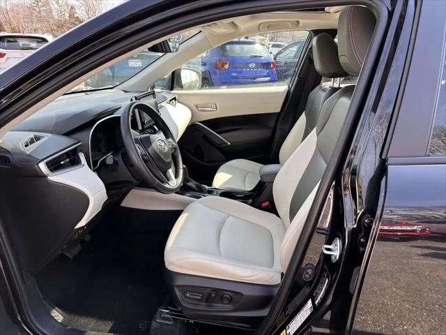 2022 Toyota Corolla Cross XLE