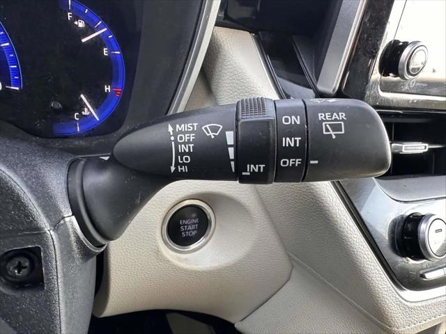 2022 Toyota Corolla Cross XLE