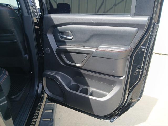 2020 Nissan Titan Crew Cab PRO-4X 4x4