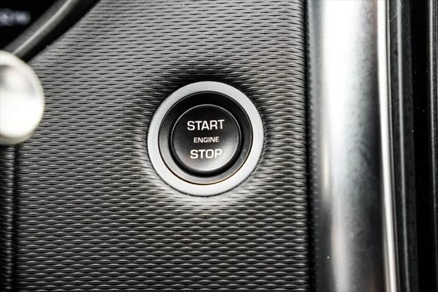2022 Land Rover Discovery P360 HSE R-Dynamic