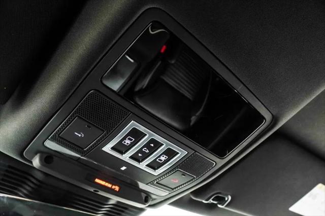 2022 Land Rover Discovery P360 HSE R-Dynamic