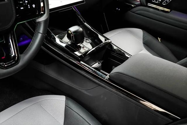 2025 Land Rover Range Rover Sport P635 SV Edition Two