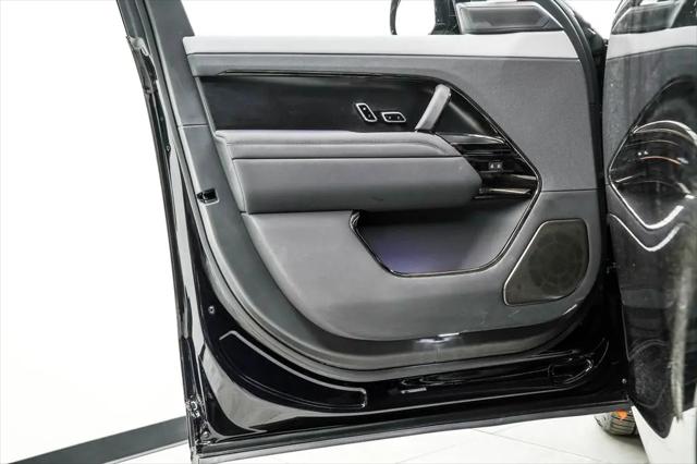2025 Land Rover Range Rover Sport P635 SV Edition Two