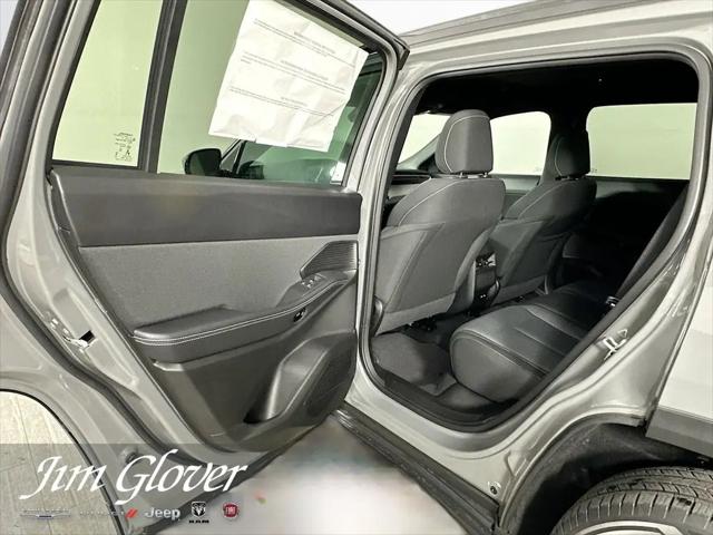 2026 Jeep Cherokee Laredo 4x4