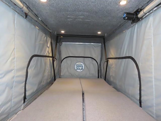 2023 Mercedes-Benz Sprinter 2500 High Roof 4-Cyl Diesel HO