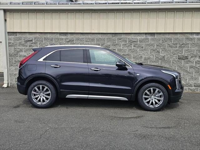2023 Cadillac XT4 AWD Premium Luxury