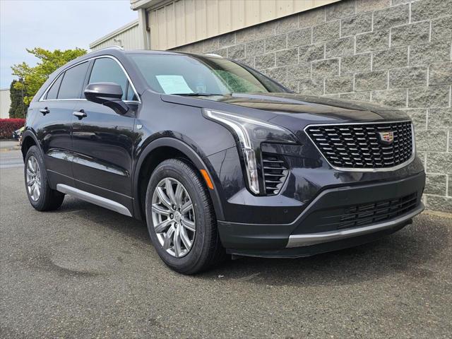 2023 Cadillac XT4 AWD Premium Luxury