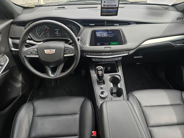 2023 Cadillac XT4 AWD Premium Luxury
