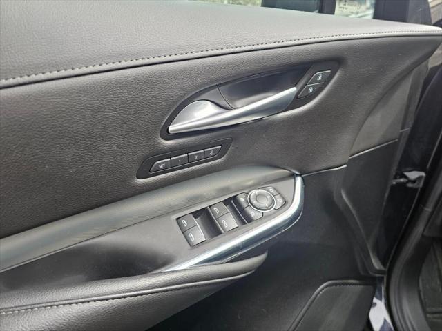 2023 Cadillac XT4 AWD Premium Luxury