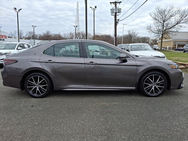 2023 Toyota Camry SE AWD