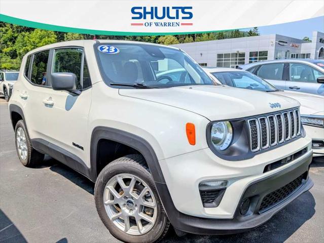 2023 Jeep Renegade Latitude 4x4 2023 Jeep Renegade Latitude 4x4