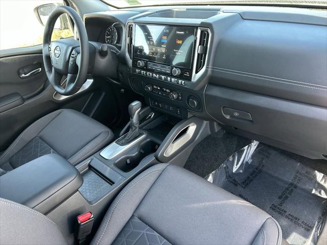 2026 Nissan Frontier Crew Cab SV 4x2