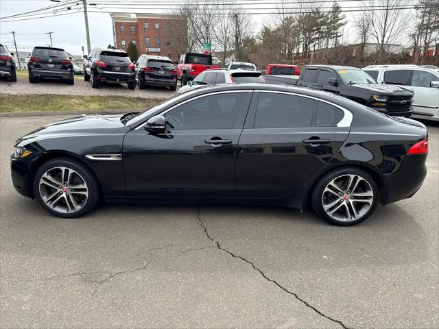2017 Jaguar XE 35t Premium
