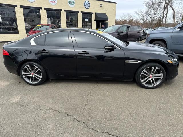 2017 Jaguar XE 35t Premium