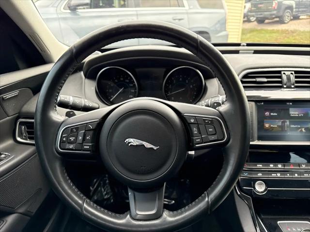 2017 Jaguar XE 35t Premium