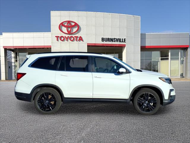 Used 2021 Honda Pilot SE with VIN 5FNYF6H25MB096189 for sale in Burnsville, Minnesota