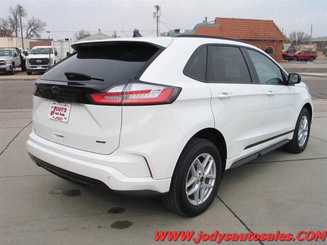2024 Ford Edge SE