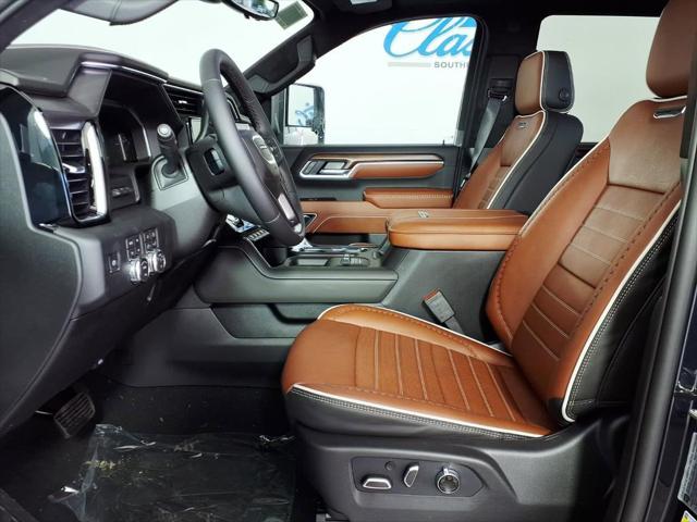 2026 GMC Sierra 2500HD Crew Cab, Standard Bed, Denali Ultimate, 4WD