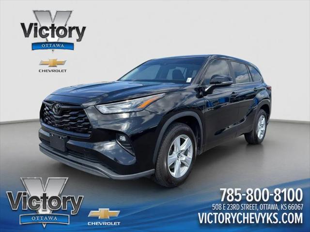 2023 Toyota Highlander LE for sale in Ottawa, KS
